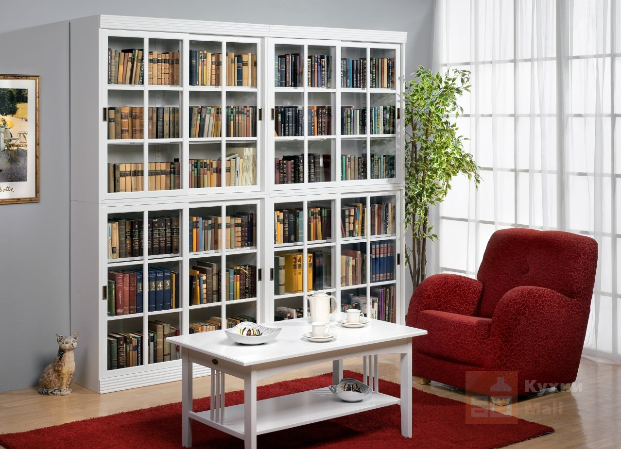 Шкаф-купе для книг в интерьере кабинета